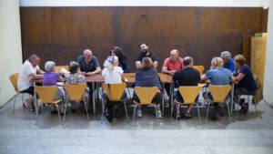 Hacia el árbol: fotograma Madarcos.